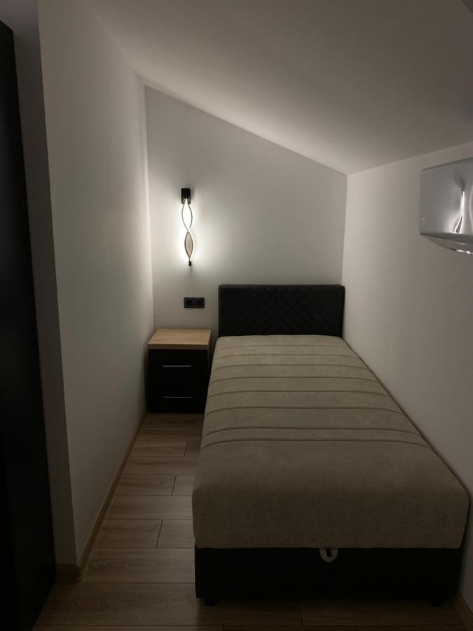 Bed and Breakfast Prenociste & Restoran - Kasic Brodarevo Екстер'єр фото